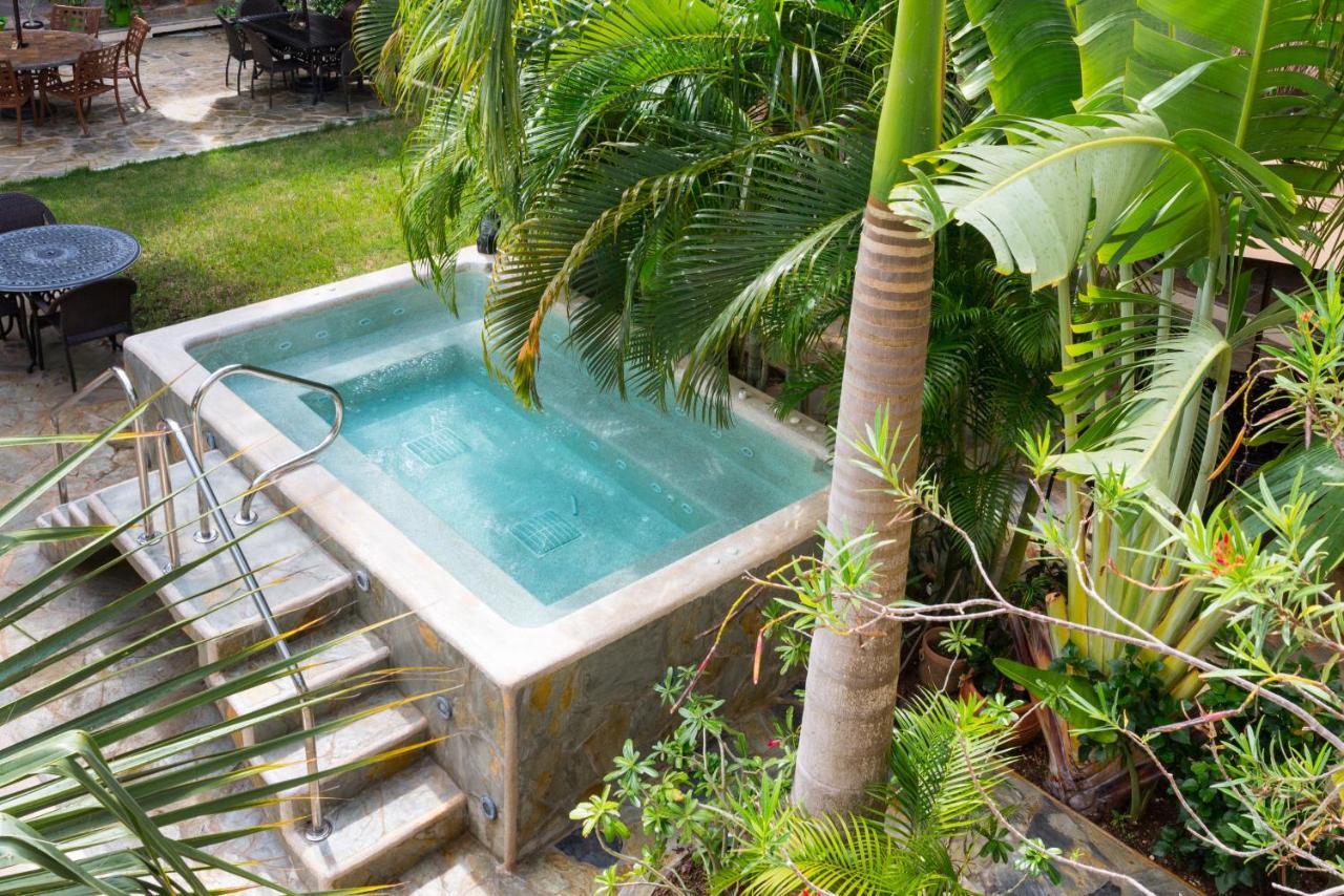 Alamos Inn Hotel Con Jacuzzi Y Piscina Cancún Kültér fotó