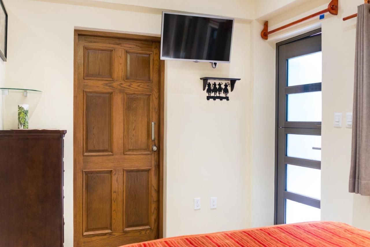 Alamos Inn Hotel Con Jacuzzi Y Piscina Cancún Kültér fotó
